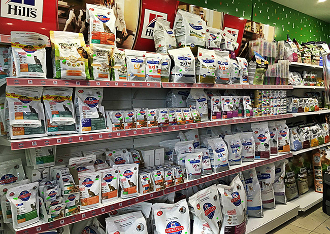 Gamme de produits secs et humides de Hills