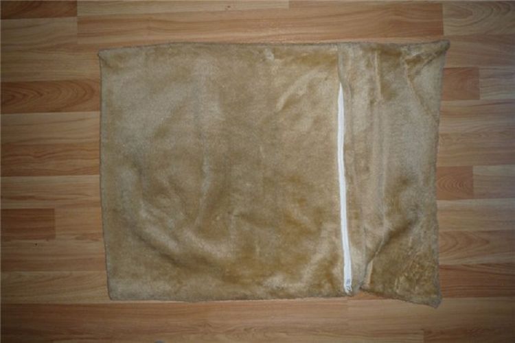 Hamac pour chat sur le radiateur