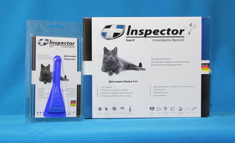 Inspecteur des gouttes anti-puces