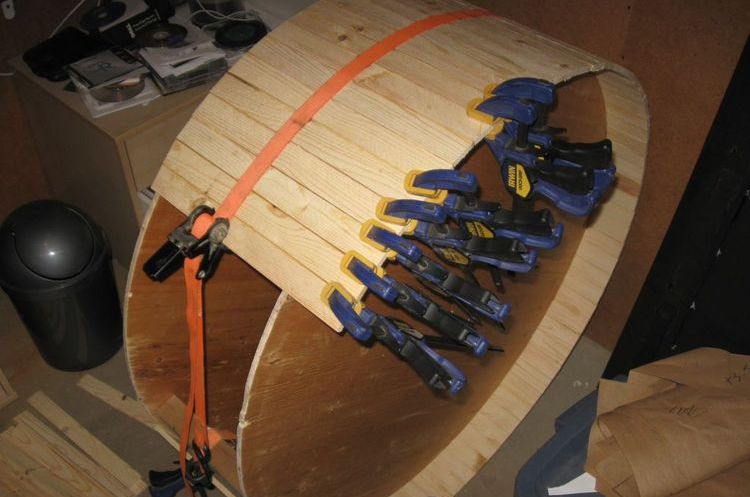 Roue d'exercice pour chat à faire soi-même