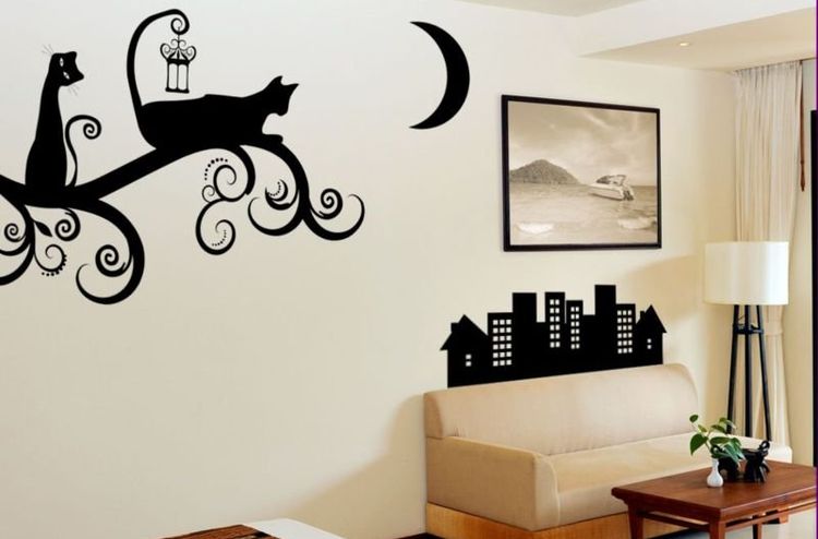 Silhouettes de chats à l'intérieur