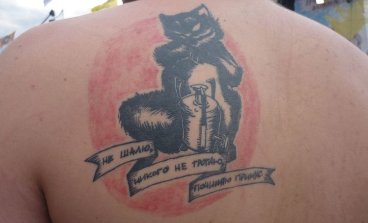 Tatouage du chat du film Le Maître et Marguerite